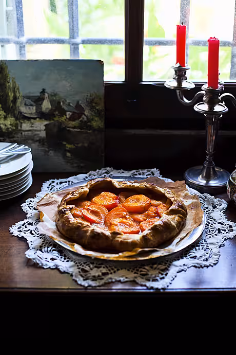 Tarte Á L’Abricot | DonalSkehan.com