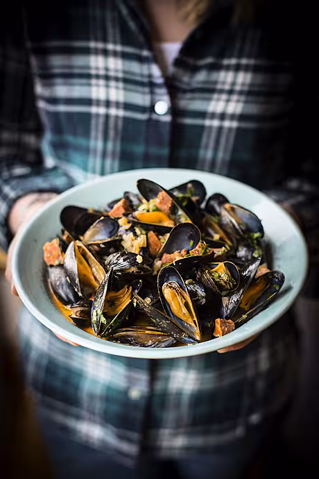Spiced Mussels with Chorizo & Irish Cider | DonalSkehan.com, A celebration of Irish ingredients!