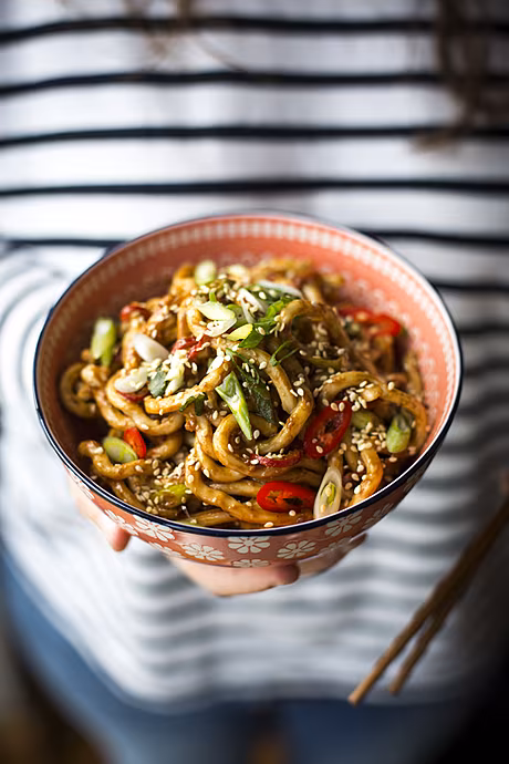 Hot & Spicy Peanut Butter Noodles | DonalSkehan.com, A savoury Asian noodle recipe for all you peanut butter fiends out there!