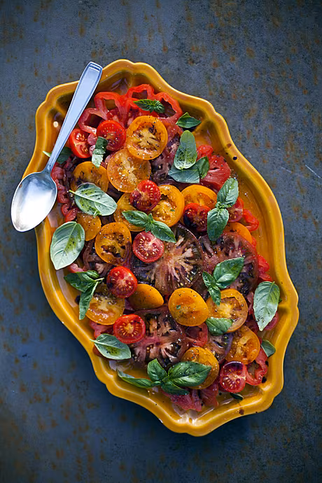 Salade De Tomates- Tomato & Basil Salad | DonalSkehan.com, Simple summer flavours. 